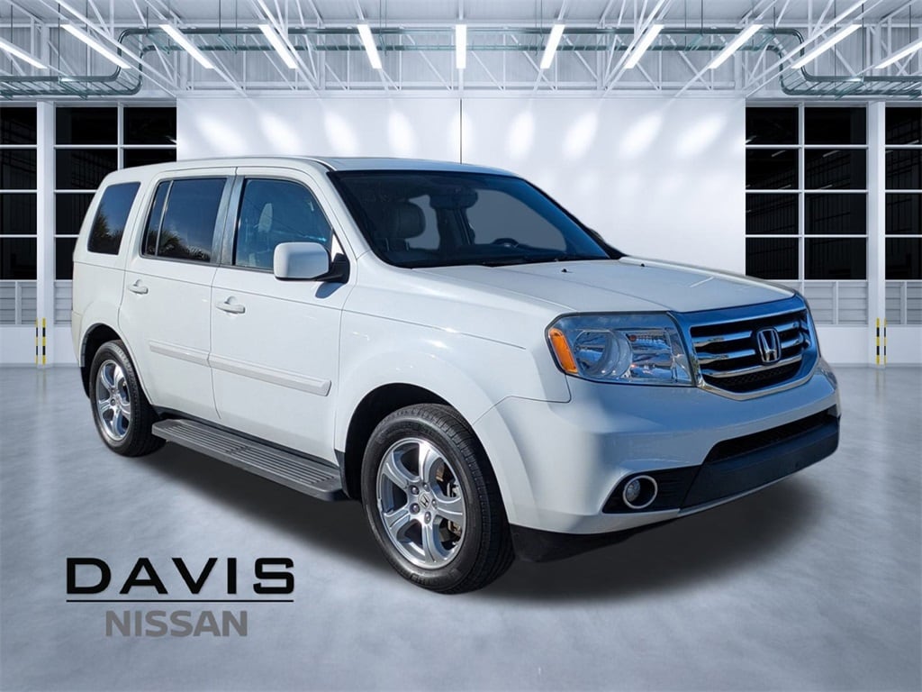 Used 2015 Honda Pilot EX-L w/Navigation FWD SUV