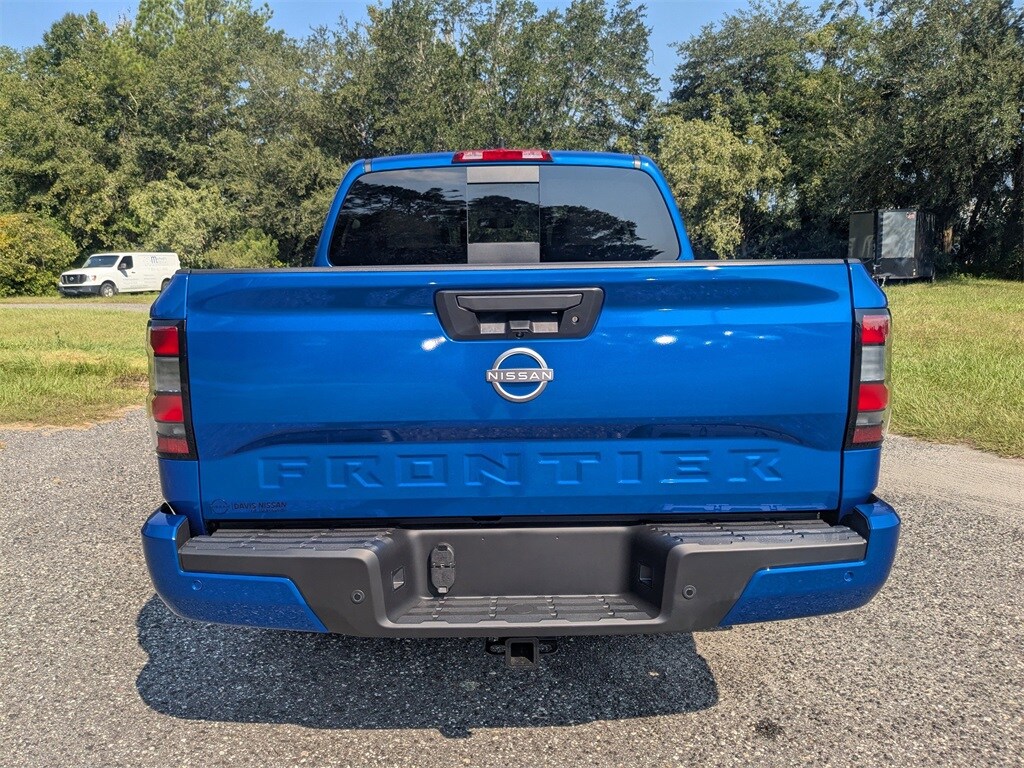 2026 Nissan Frontier Crew Cab SV photo 4