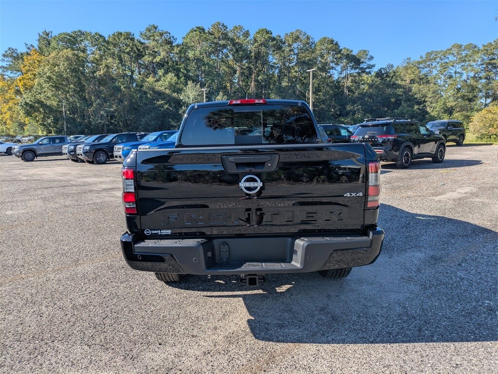 New 2026 Nissan Frontier Truck Crew Cab