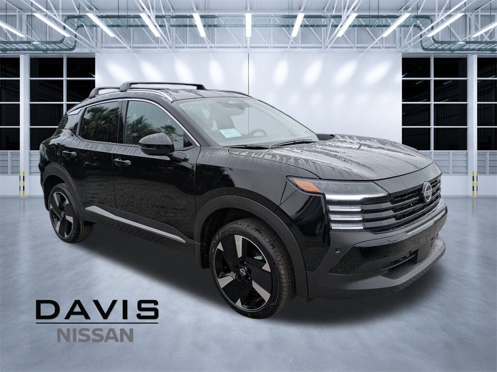 New 2026 Nissan Kicks SR SUV