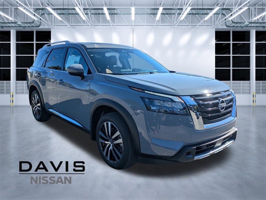 New 2025 Nissan Pathfinder Platinum SUV