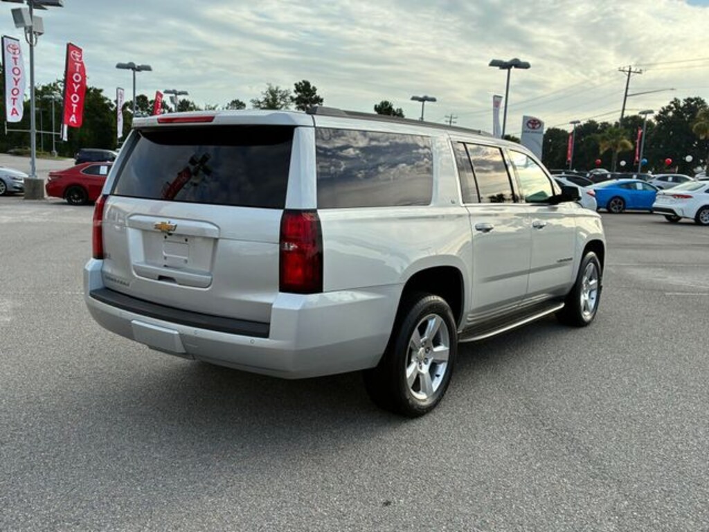 Used 2020 Chevrolet Suburban LT SUV