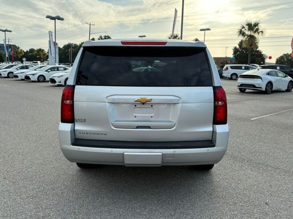 Used 2020 Chevrolet Suburban LT SUV
