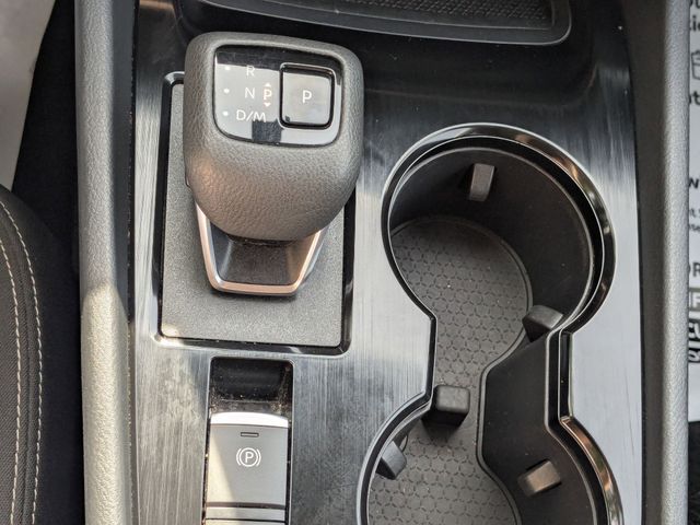 2025 Nissan Rogue SV - Photo 21