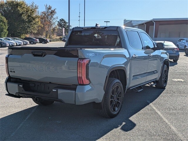 2024 Toyota Tundra Platinum photo 3