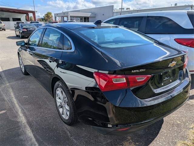 2024 Chevrolet Malibu 1LT photo 4