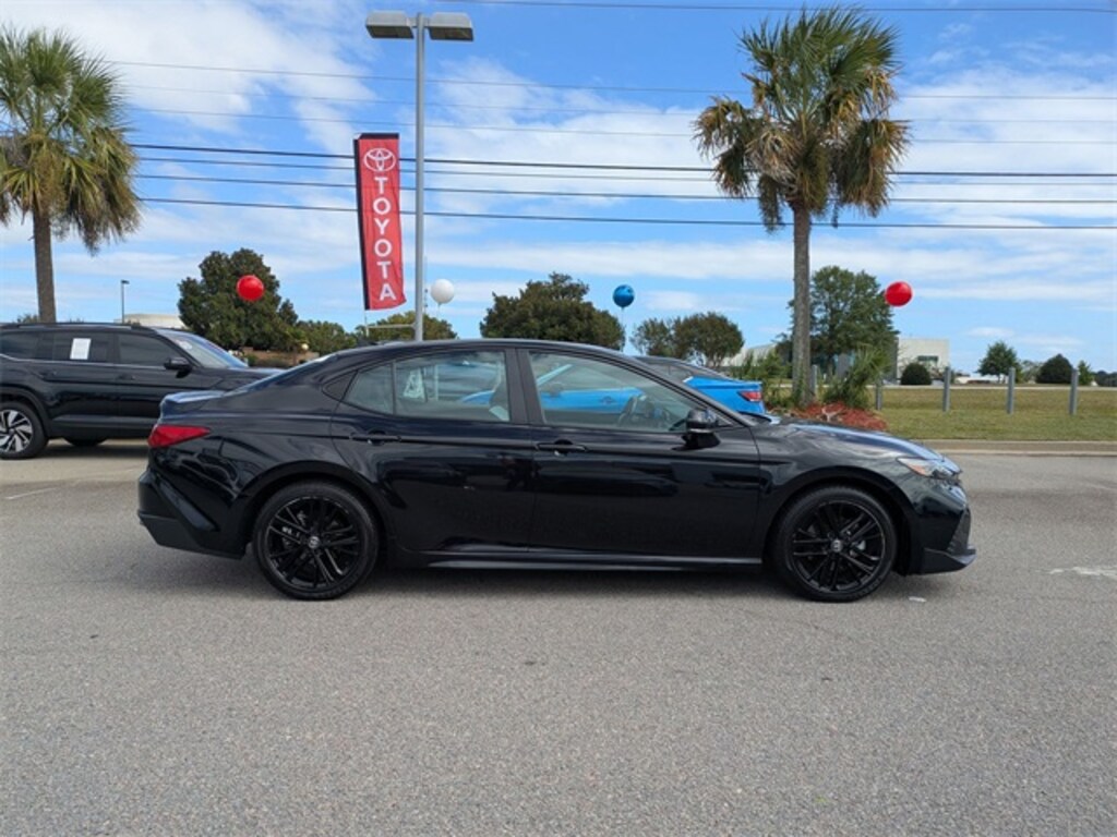 Certified 2025 Toyota Camry SE Sedan