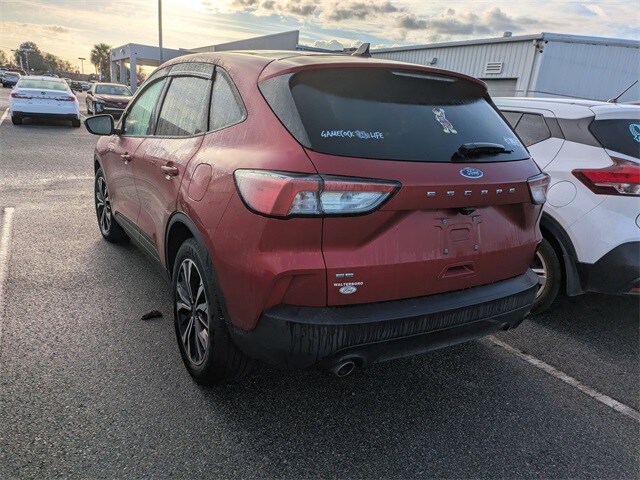 2021 Ford Escape SE photo 4