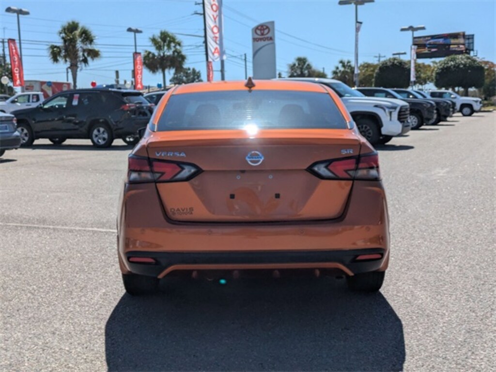 Used 2020 Nissan Versa 1.6 SR Sedan