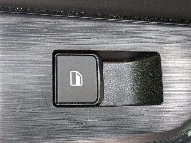 2025 Nissan Rogue SV - Photo 25