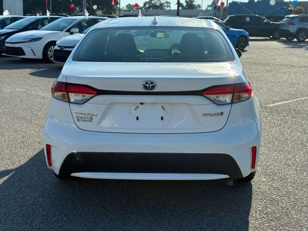 Certified 2022 Toyota Corolla Hybrid LE Sedan