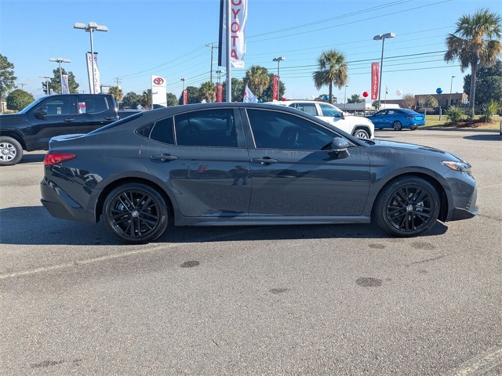 Certified 2025 Toyota Camry SE Sedan