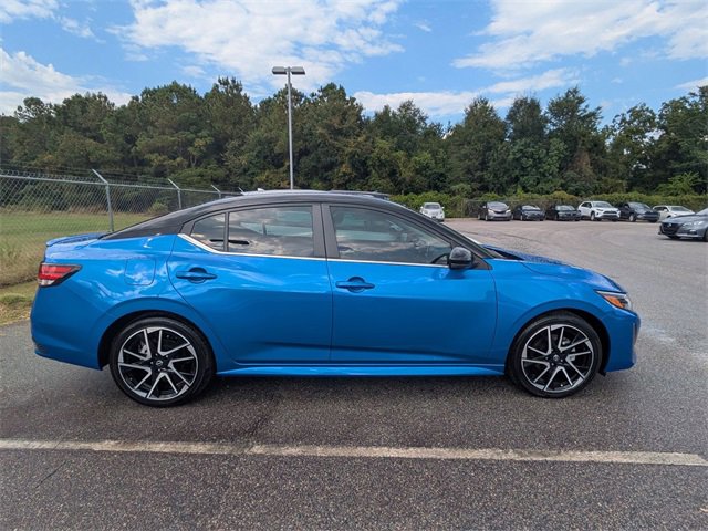 2024 Nissan Sentra SR photo 2