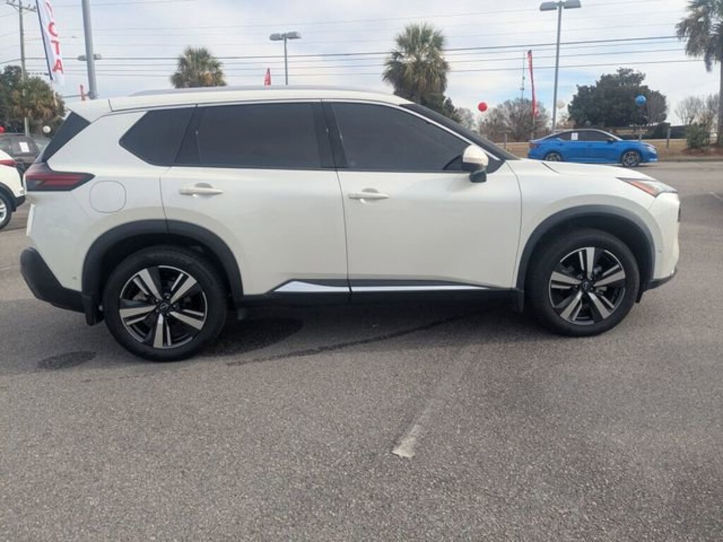 Used 2023 Nissan Rogue SL SUV