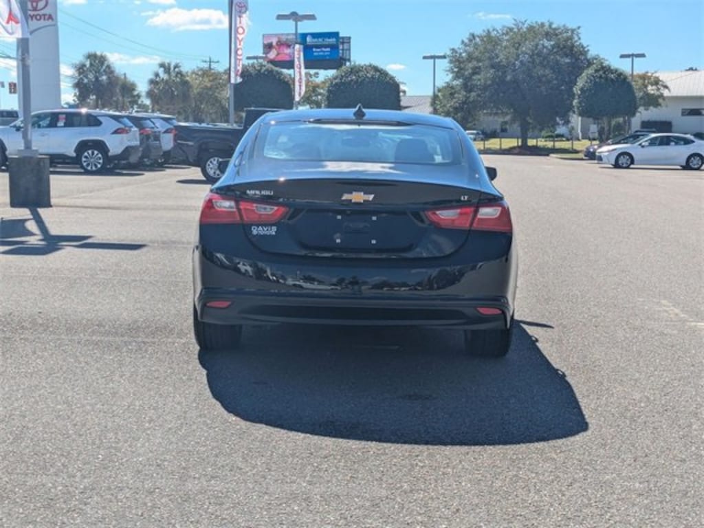 Used 2024 Chevrolet Malibu 1LT Sedan