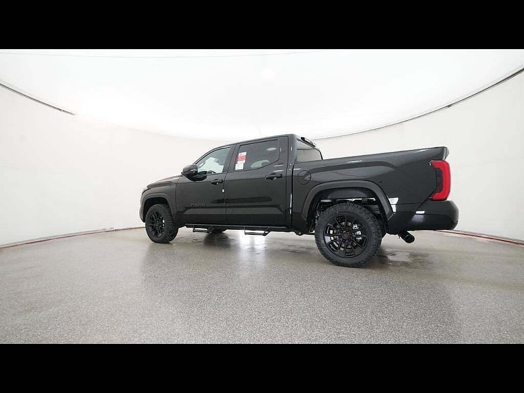 2026 Toyota Tundra SR5 - Photo 27