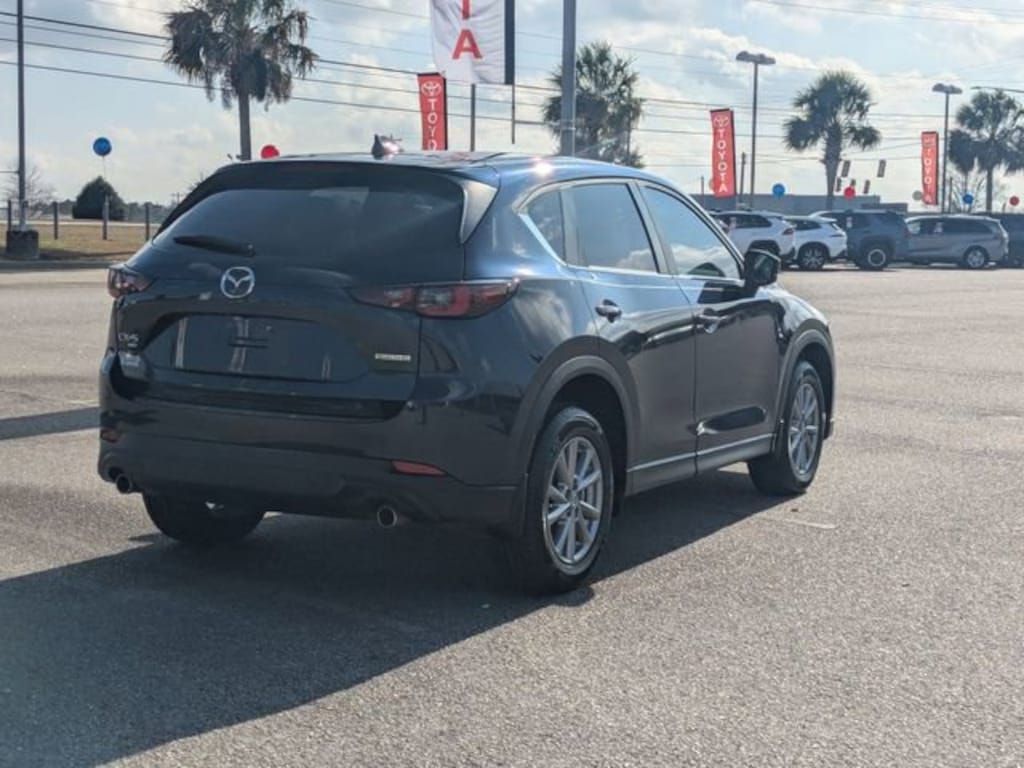 Used 2022 Mazda CX-5 2.5 S Preferred Package SUV