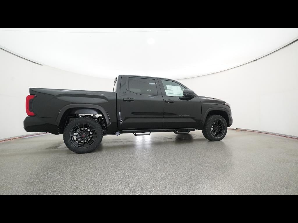 2026 Toyota Tundra SR5 - Photo 19