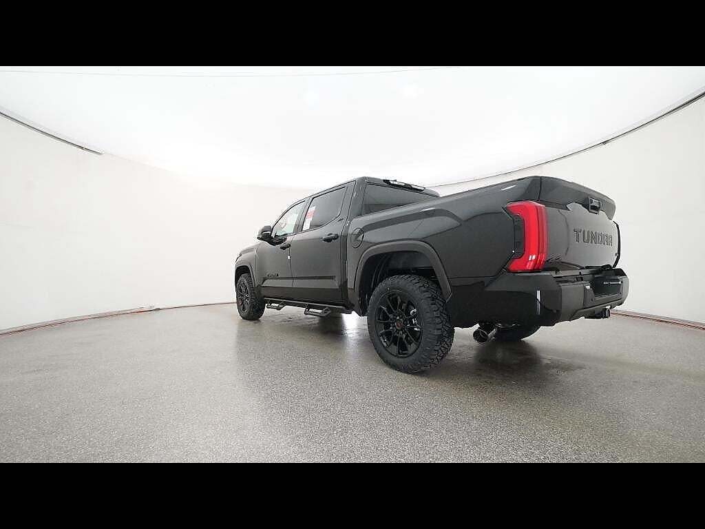 2026 Toyota Tundra SR5 - Photo 21