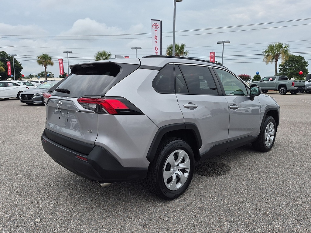 Used 2020 Toyota RAV4 LE SUV