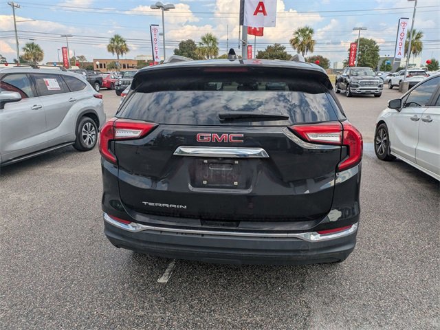 2024 Gmc Terrain SLT photo 2