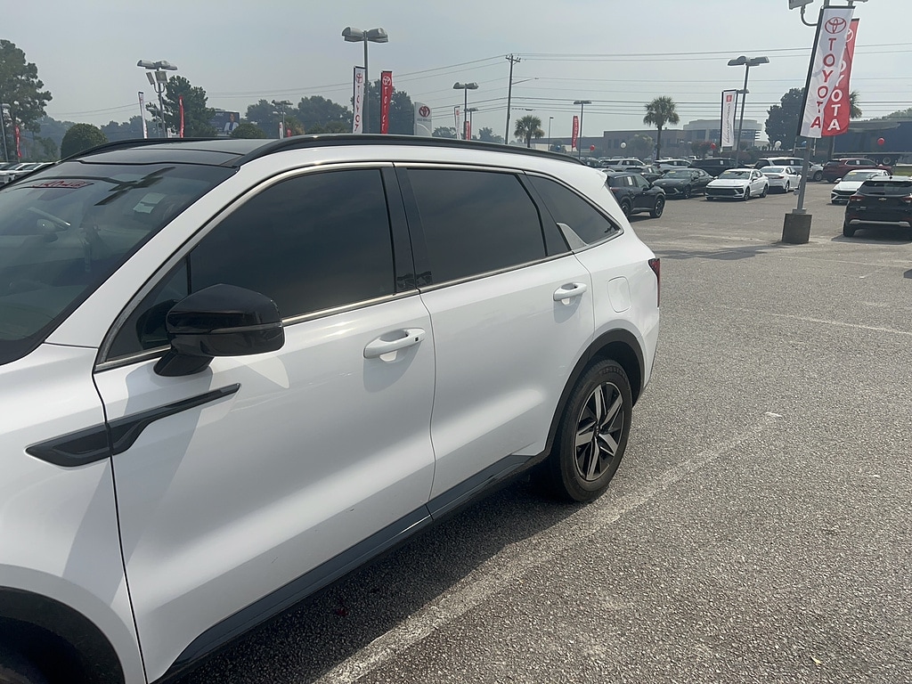 Used 2021 Kia Sorento EX SUV