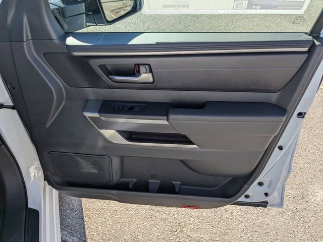 2025 Toyota Tundra SR5 - Photo 35