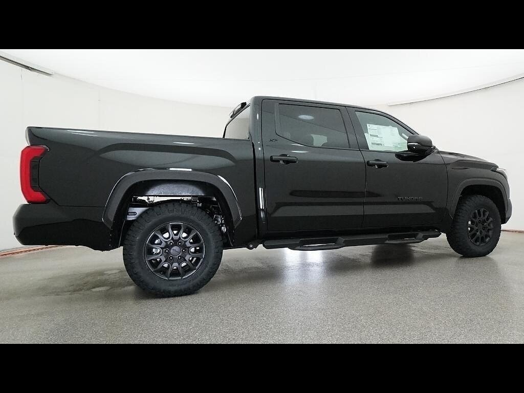 2026 Toyota Tundra SR5 - Photo 21