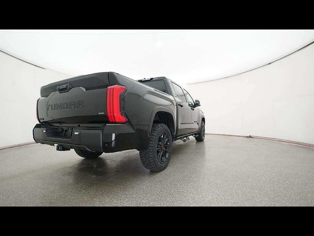 2026 Toyota Tundra SR5 - Photo 13
