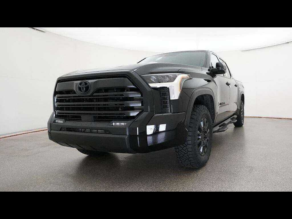 2026 Toyota Tundra SR5 - Photo 25