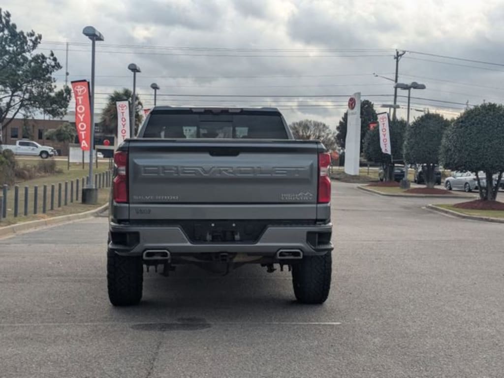Used 2021 Chevrolet Silverado 1500 High Country Truck Crew Cab
