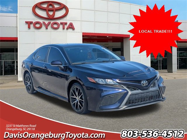 2022 Toyota Camry SE