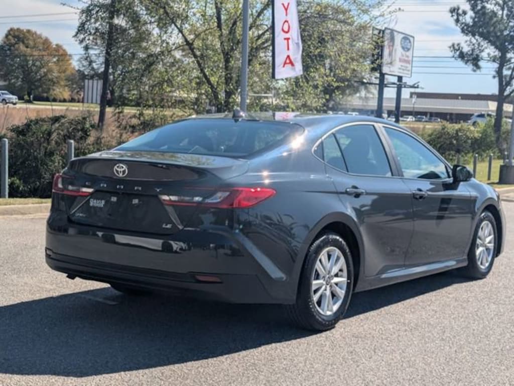 Certified 2025 Toyota Camry SE Sedan