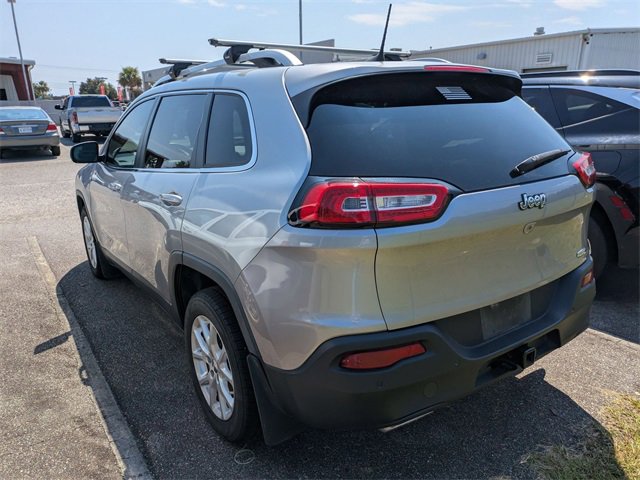 2017 Jeep Cherokee Latitude photo 3