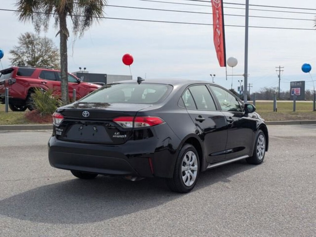 Certified 2024 Toyota Corolla Hybrid LE Sedan