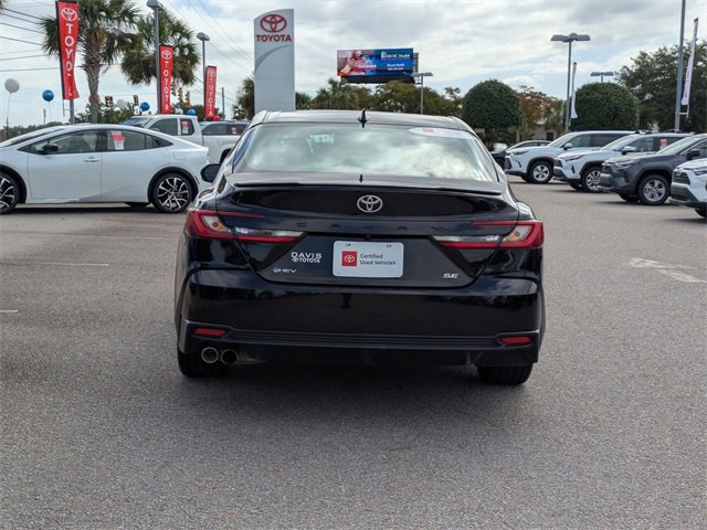 2025 Toyota Camry SE photo 2