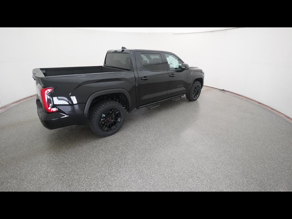 2026 Toyota Tundra SR5 - Photo 25