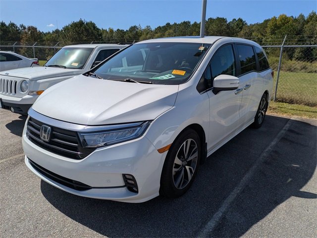2021 Honda Odyssey Touring photo 4