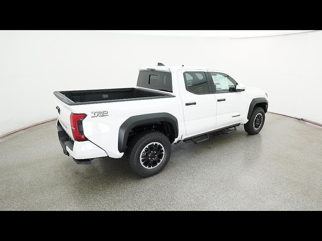 2025 Toyota Tacoma TRD Off Road - Photo 8
