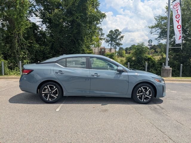 Used 2024 Nissan Sentra SV with VIN 3N1AB8CV7RY337615 for sale in Orangeburg, SC