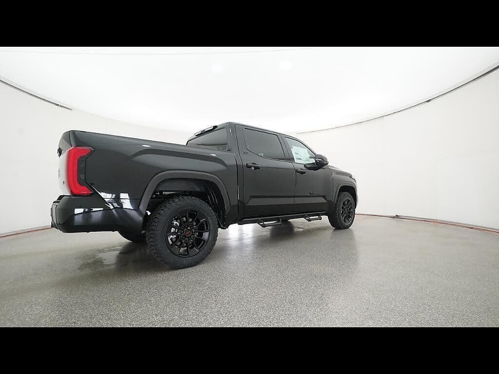 2026 Toyota Tundra SR5 - Photo 14