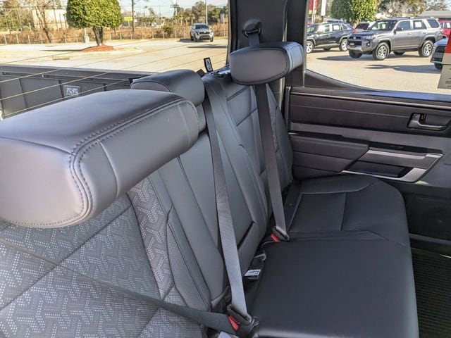 2025 Toyota Tundra SR5 - Photo 32