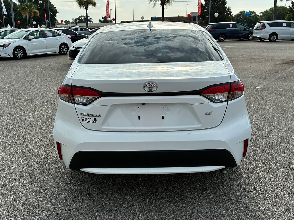 Used 2021 Toyota Corolla LE Sedan