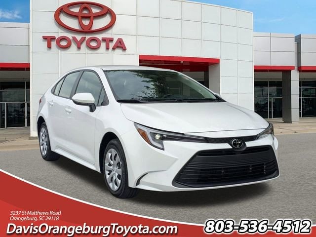 2026 Toyota Corolla LE Hybrid CVT's photo