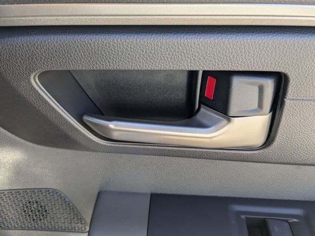 2025 Toyota Tundra SR5 - Photo 31