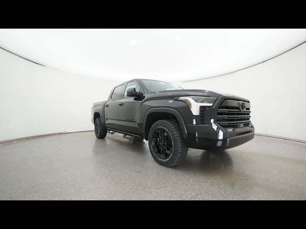2026 Toyota Tundra SR5 - Photo 12