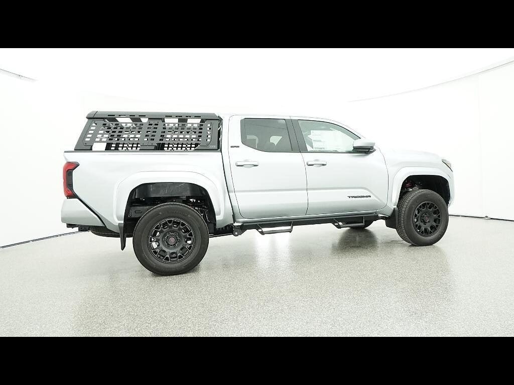 2025 Toyota Tacoma SR5 - Photo 78