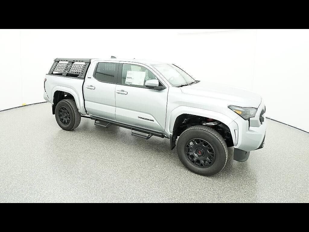 2025 Toyota Tacoma SR5 - Photo 44