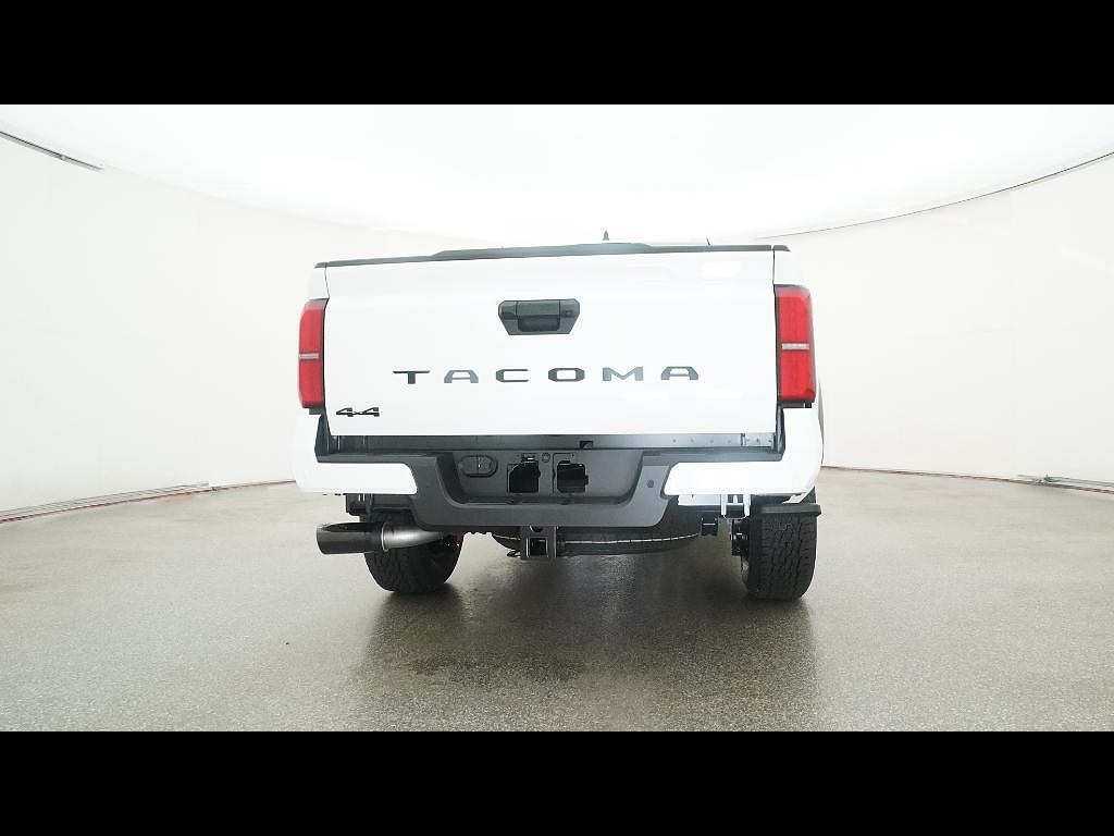 2025 Toyota Tacoma TRD Off Road - Photo 9