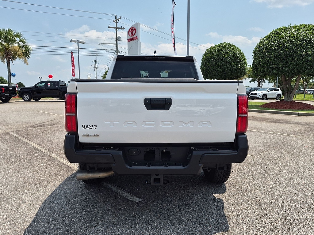 Used 2024 Toyota Tacoma SR Truck Double Cab